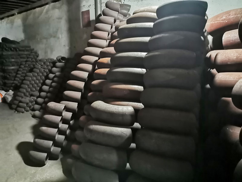 倉(cāng)庫(kù)一角